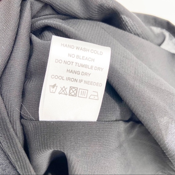 Revolve Super down Klara Deep V Star Print Dress Small - Picture 7 of 8